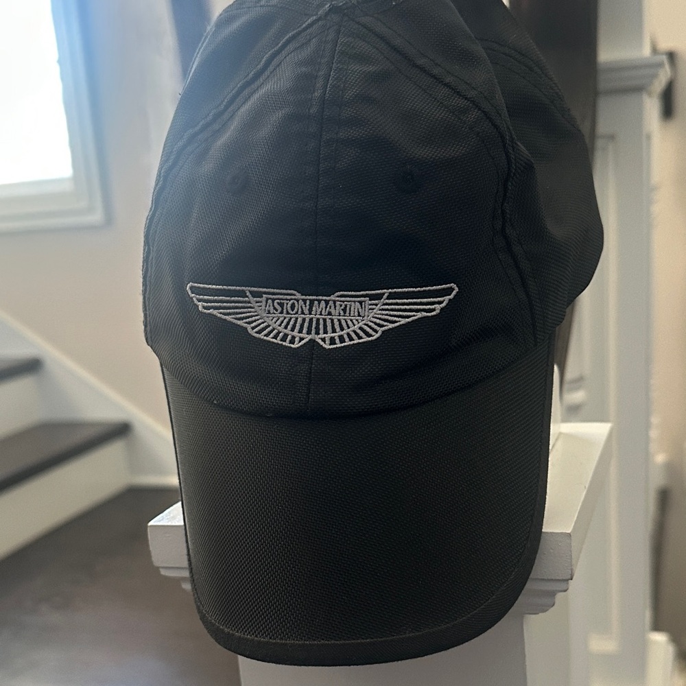 ASTON MARTIN BASEBALL HAT
